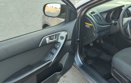 KIA Cerato III, 2009 год, 795 000 рублей, 10 фотография