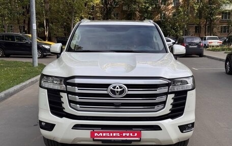Toyota Land Cruiser, 2022 год, 12 500 000 рублей, 2 фотография