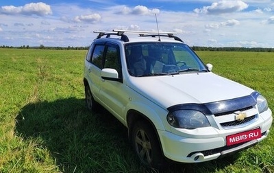 Chevrolet Niva I рестайлинг, 2019 год, 790 000 рублей, 1 фотография