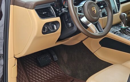 Porsche Macan I рестайлинг, 2018 год, 5 000 000 рублей, 9 фотография
