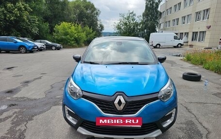 Renault Kaptur I рестайлинг, 2017 год, 1 350 000 рублей, 8 фотография