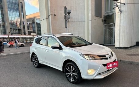 Toyota RAV4, 2014 год, 1 850 000 рублей, 5 фотография