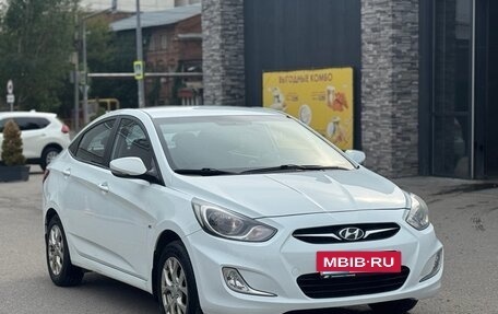 Hyundai Solaris II рестайлинг, 2012 год, 660 000 рублей, 6 фотография