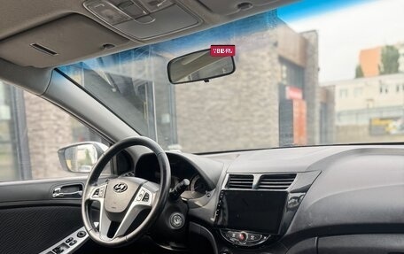 Hyundai Solaris II рестайлинг, 2012 год, 660 000 рублей, 9 фотография