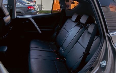 Toyota RAV4, 2017 год, 1 775 000 рублей, 11 фотография