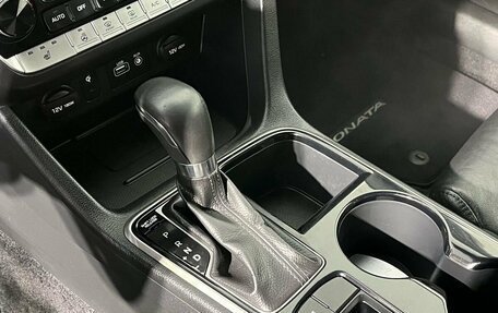 Hyundai Sonata VII, 2019 год, 1 350 000 рублей, 12 фотография