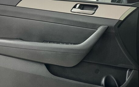 Hyundai Sonata VII, 2019 год, 1 350 000 рублей, 18 фотография
