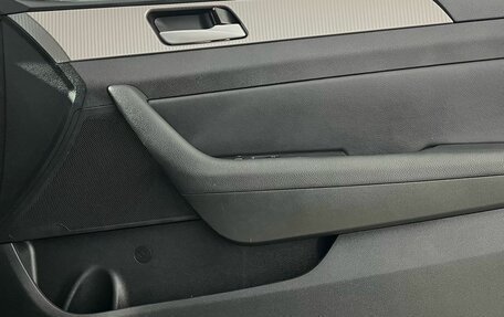 Hyundai Sonata VII, 2019 год, 1 350 000 рублей, 19 фотография