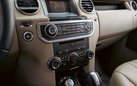 Land Rover Discovery IV, 2011 год, 1 595 000 рублей, 16 фотография