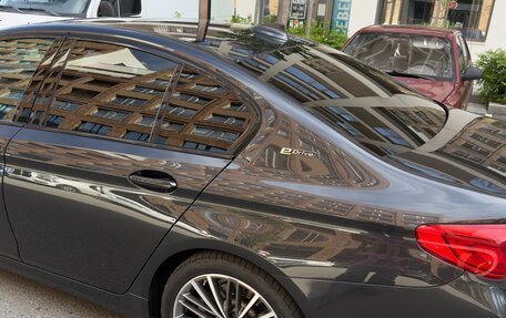 BMW 5 серия, 2019 год, 3 300 000 рублей, 4 фотография