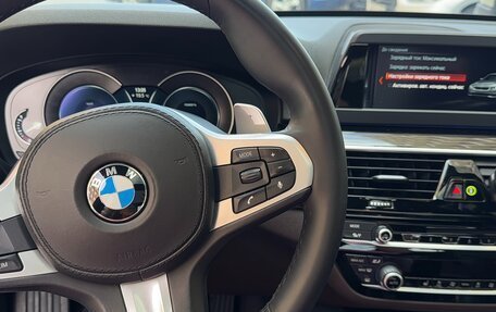 BMW 5 серия, 2019 год, 3 300 000 рублей, 10 фотография
