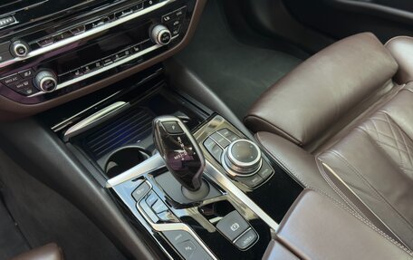 BMW 5 серия, 2019 год, 3 300 000 рублей, 9 фотография