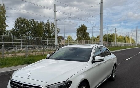 Mercedes-Benz E-Класс, 2021 год, 4 250 000 рублей, 4 фотография