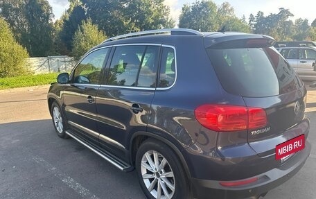 Volkswagen Tiguan I, 2012 год, 695 000 рублей, 2 фотография