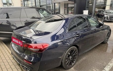 Mercedes-Benz E-Класс AMG, 2022 год, 7 490 000 рублей, 2 фотография