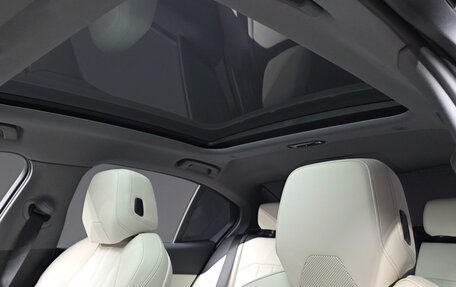 BMW 5 серия, 2024 год, 5 983 000 рублей, 9 фотография