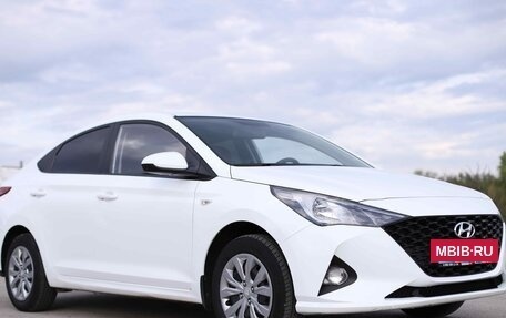 Hyundai Solaris II рестайлинг, 2021 год, 1 487 200 рублей, 3 фотография