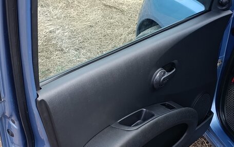 Nissan Micra III, 2008 год, 600 000 рублей, 11 фотография