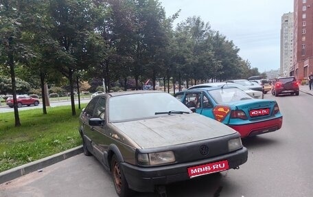 Volkswagen Passat B3, 1988 год, 40 000 рублей, 1 фотография