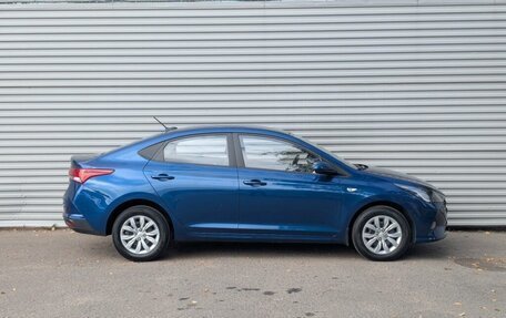Hyundai Solaris II рестайлинг, 2022 год, 1 600 000 рублей, 26 фотография