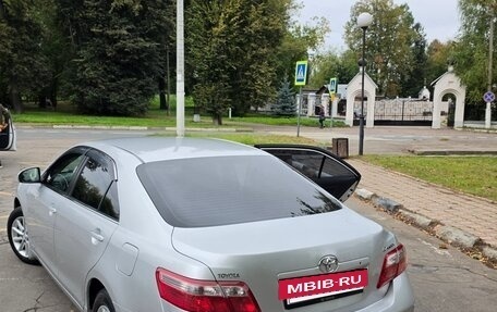 Toyota Camry, 2010 год, 1 800 000 рублей, 7 фотография