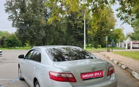 Toyota Camry, 2010 год, 1 800 000 рублей, 10 фотография