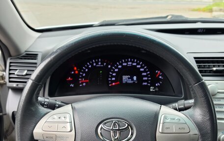 Toyota Camry, 2010 год, 1 800 000 рублей, 13 фотография