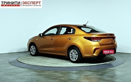 KIA Rio IV, 2017 год, 1 347 000 рублей, 6 фотография