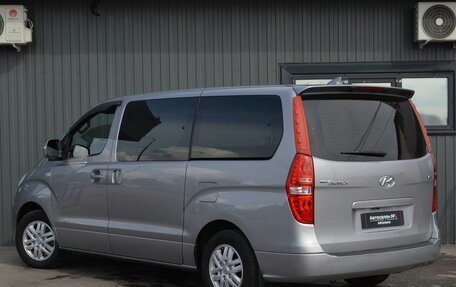 Hyundai Grand Starex Grand Starex I рестайлинг 2, 2017 год, 2 249 888 рублей, 7 фотография