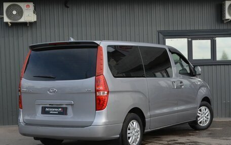 Hyundai Grand Starex Grand Starex I рестайлинг 2, 2017 год, 2 249 888 рублей, 9 фотография