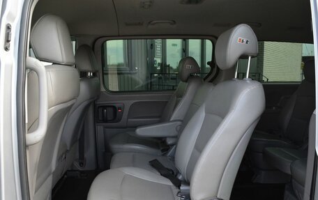 Hyundai Grand Starex Grand Starex I рестайлинг 2, 2017 год, 2 249 888 рублей, 19 фотография
