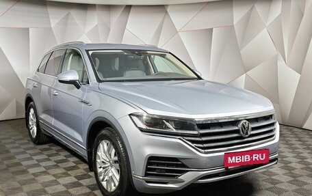 Volkswagen Touareg III, 2018 год, 4 850 000 рублей, 3 фотография