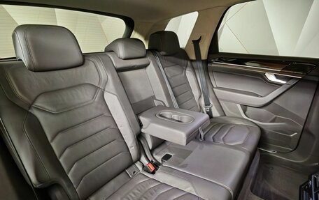 Volkswagen Touareg III, 2018 год, 4 850 000 рублей, 17 фотография