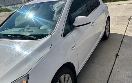 Opel Astra J, 2012 год, 500 000 рублей, 5 фотография