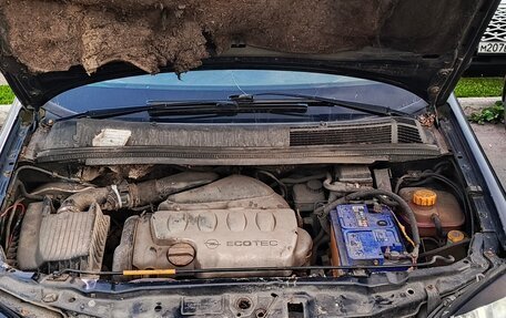 Opel Zafira A рестайлинг, 1999 год, 150 000 рублей, 11 фотография