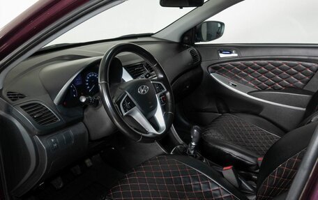 Hyundai Solaris II рестайлинг, 2013 год, 680 000 рублей, 5 фотография