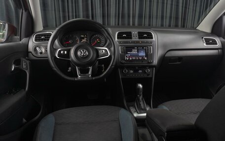 Volkswagen Polo VI (EU Market), 2019 год, 1 309 000 рублей, 6 фотография