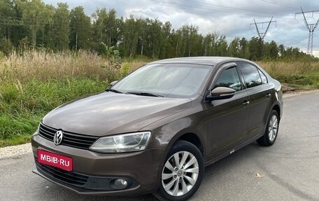 Volkswagen Jetta VI, 2012 год, 830 000 рублей, 1 фотография