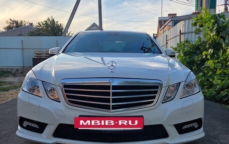 Mercedes-Benz E-Класс, 2011 год, 1 650 000 рублей, 5 фотография