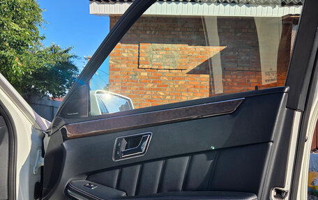 Mercedes-Benz E-Класс, 2011 год, 1 650 000 рублей, 19 фотография