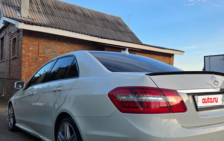Mercedes-Benz E-Класс, 2011 год, 1 650 000 рублей, 10 фотография