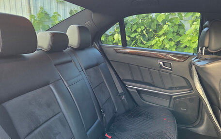 Mercedes-Benz E-Класс, 2011 год, 1 650 000 рублей, 20 фотография