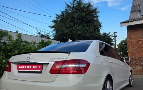 Mercedes-Benz E-Класс, 2011 год, 1 650 000 рублей, 13 фотография