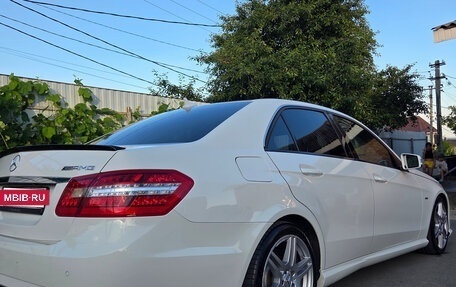 Mercedes-Benz E-Класс, 2011 год, 1 650 000 рублей, 9 фотография