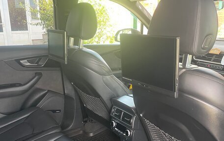 Audi Q7, 2018 год, 3 880 000 рублей, 15 фотография