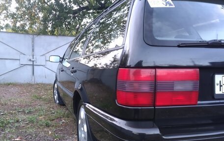 Volkswagen Passat B4, 1995 год, 870 000 рублей, 4 фотография