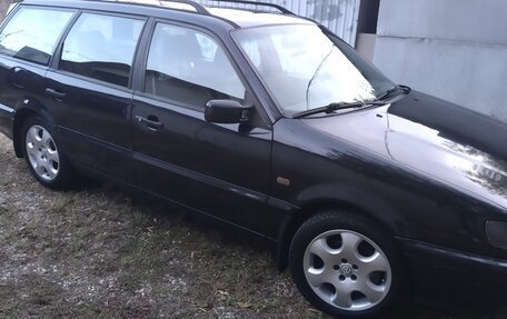 Volkswagen Passat B4, 1995 год, 870 000 рублей, 2 фотография