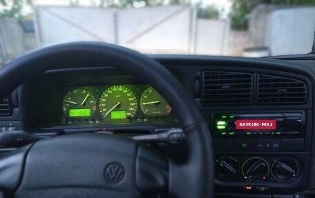 Volkswagen Passat B4, 1995 год, 870 000 рублей, 28 фотография