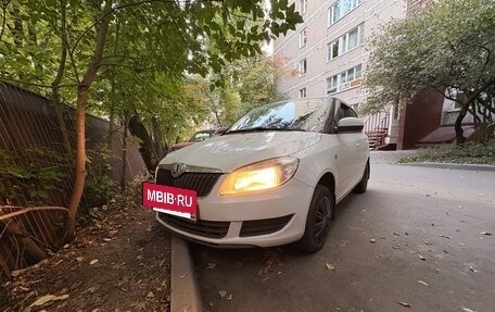 Skoda Fabia II, 2013 год, 550 000 рублей, 2 фотография