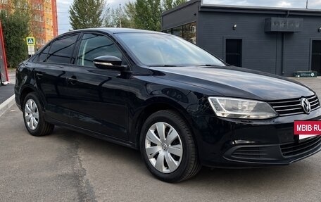 Volkswagen Jetta VI, 2014 год, 680 000 рублей, 8 фотография